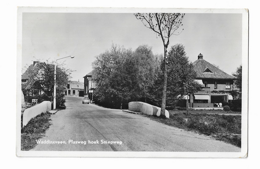 Waddinxveen, Plasweg hoek Sniepweg