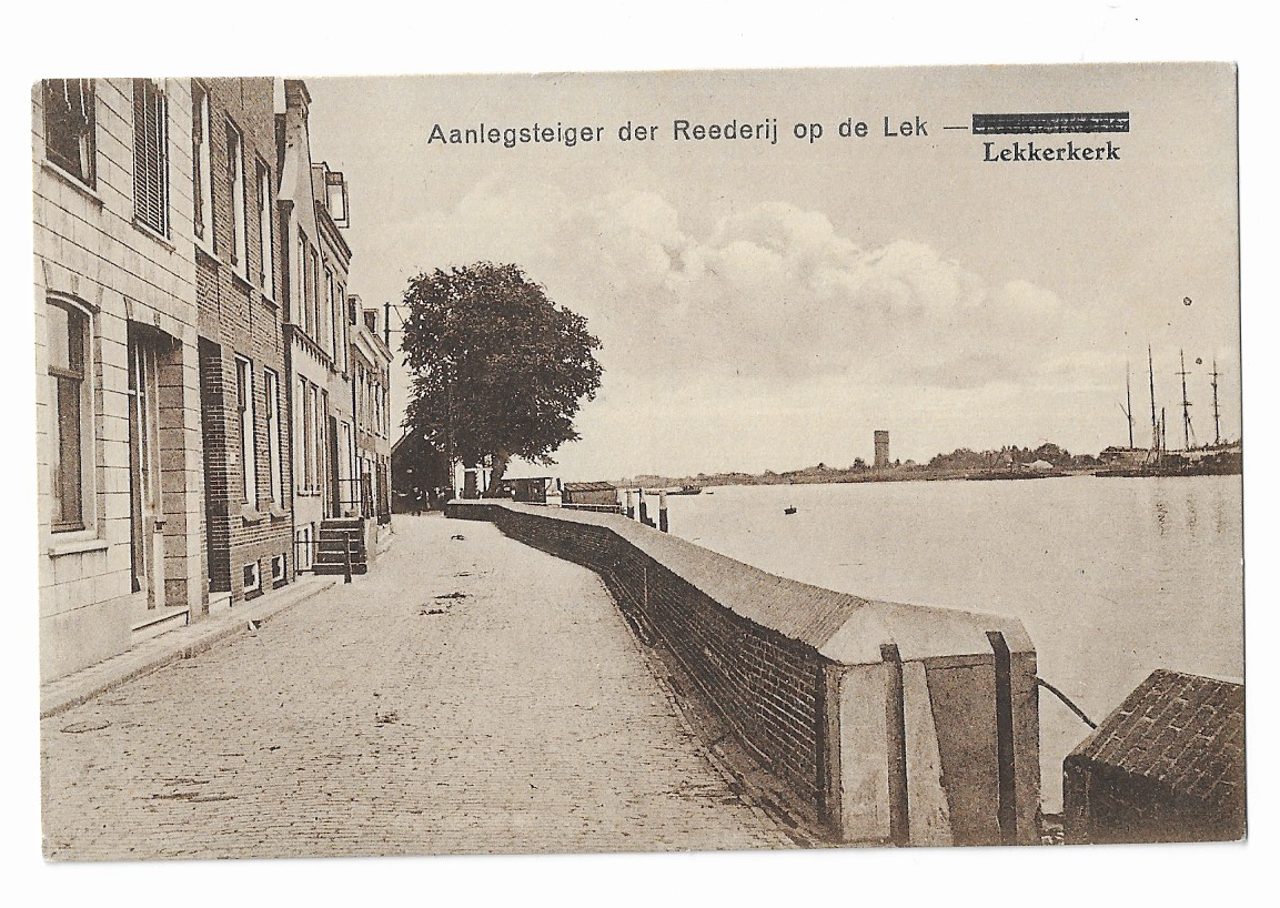 Lekkerkerk, Aanlegsteiger der Reederij op de lek