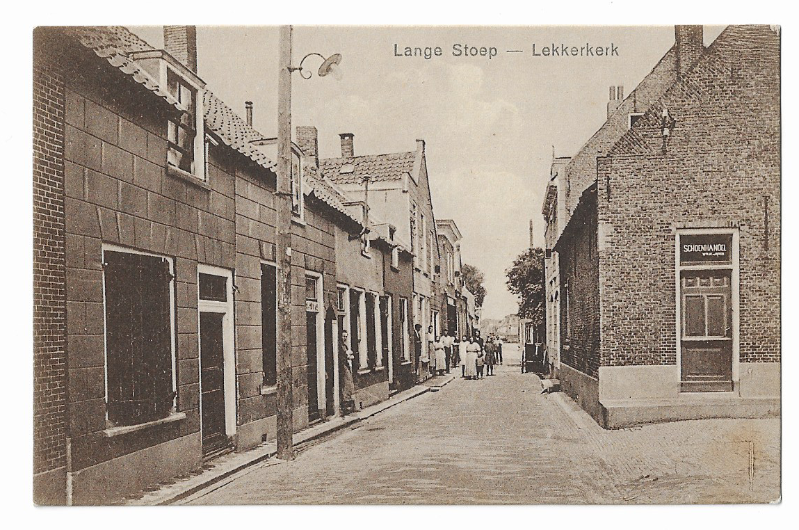 Lekkerkerk, Lange Stoep
