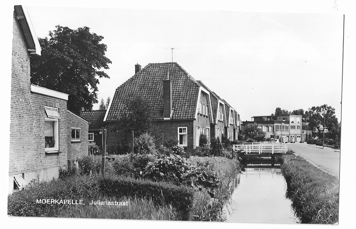 Moerkapelle, Julianastraat
