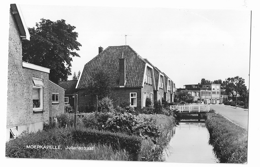 Moerkapelle, Julianastraat