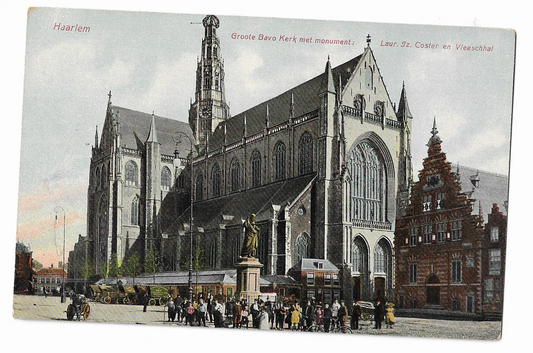Haarlem, Groote Bavo Kerk met Monument