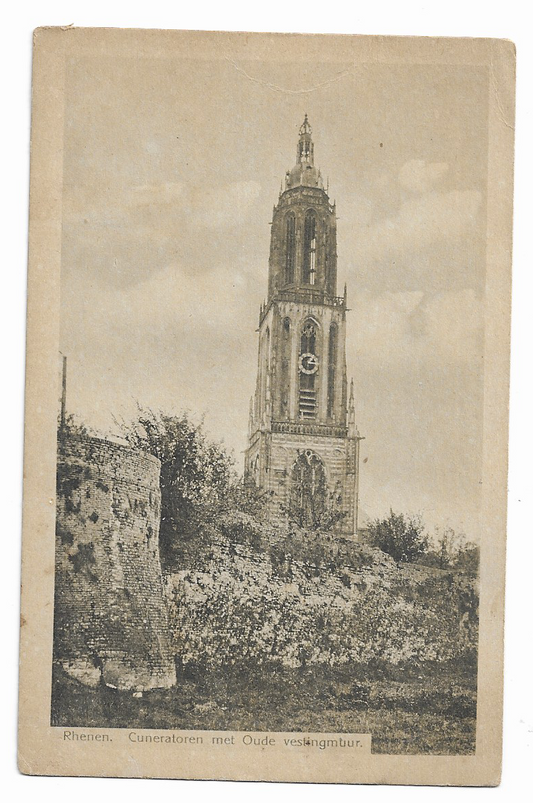 Rhenen, Cuneratoren met oude Vestingmuur