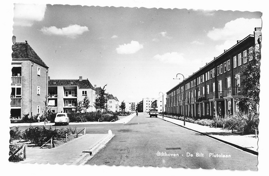 Bilthoven - De Bilt, Plutolaan