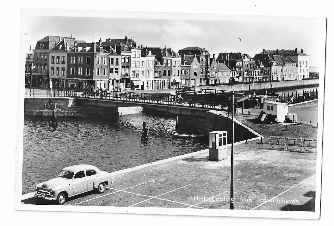 Hellevoetsluis, Sluis industriehaven