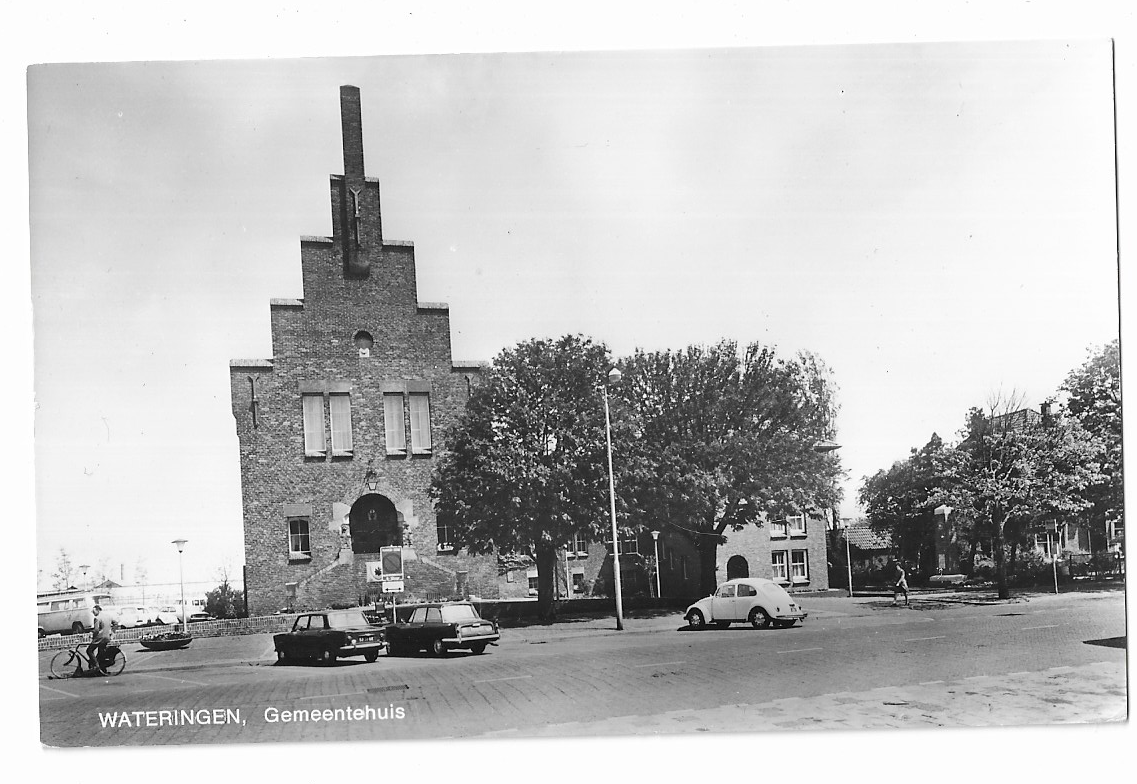 Wateringen, Gemeentehuis